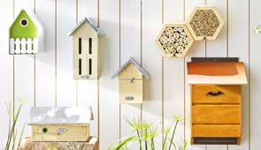 Insektenhotels & Nützlinge